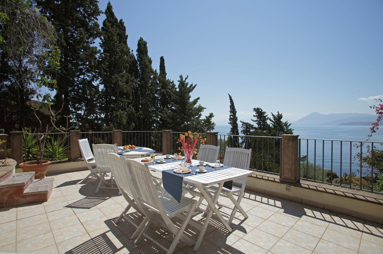 Bed and Breakfast Residenza Terrazze Sul Mare Santa Flavia Exteriér fotografie