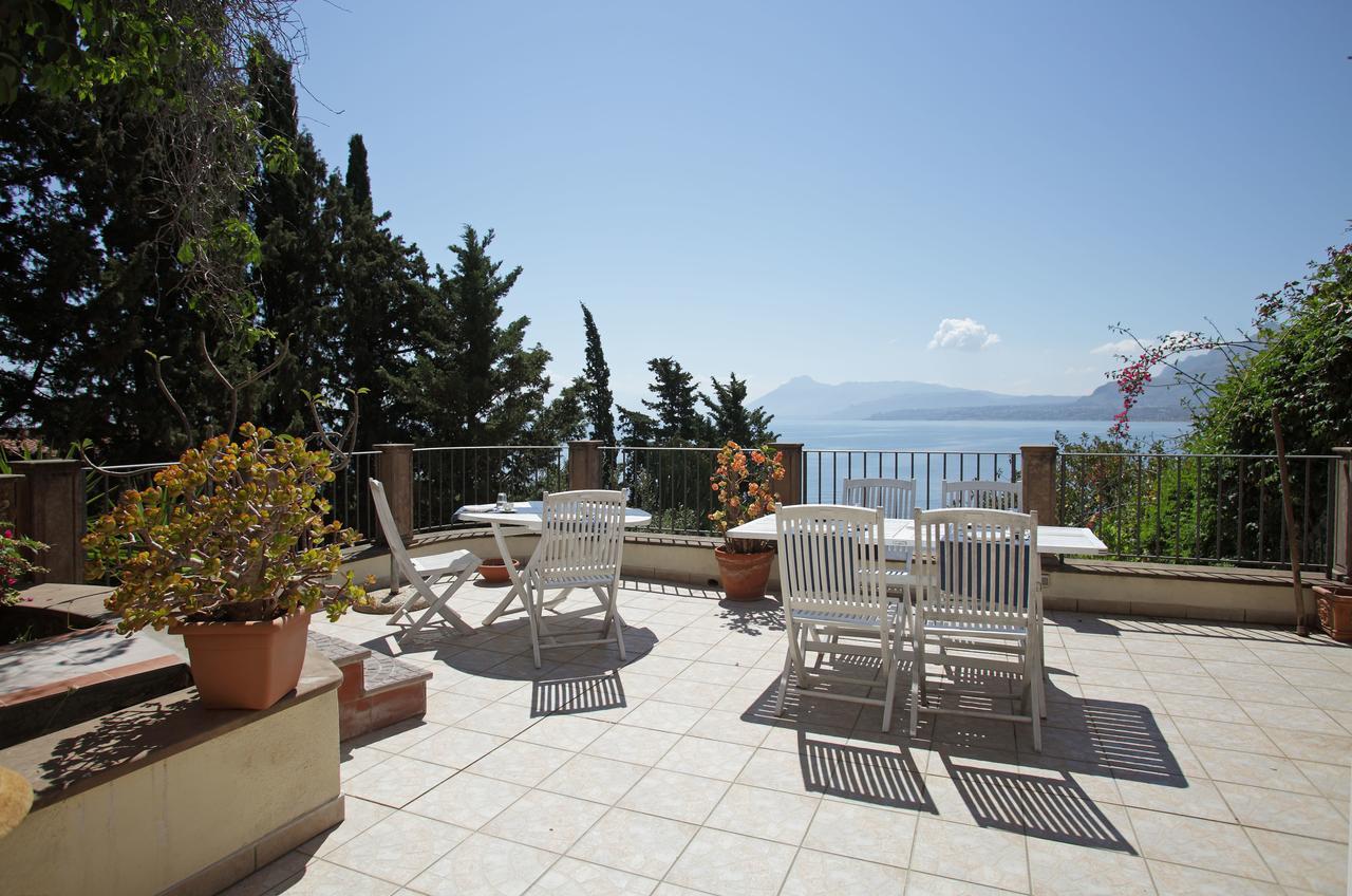 Bed and Breakfast Residenza Terrazze Sul Mare Santa Flavia Exteriér fotografie